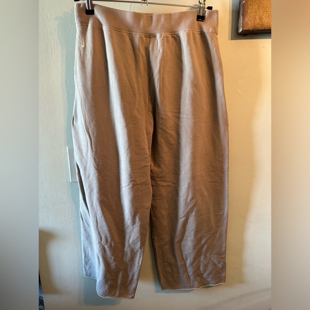 Women’s Nike Lounge Crop pants Small